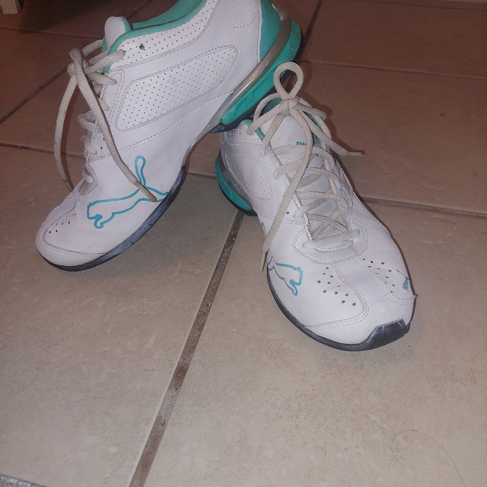 Puma women's shoe